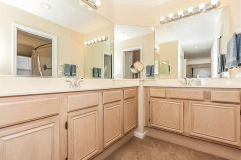 1382 Branden Ln, Bartlett, IL 60103 photo 21