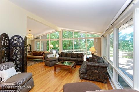 2841 Chariot Ln, Olympia Fields, IL 60461 photo 4