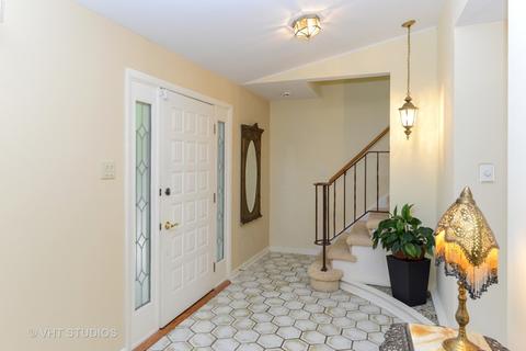 2841 Chariot Ln, Olympia Fields, IL 60461 photo 3