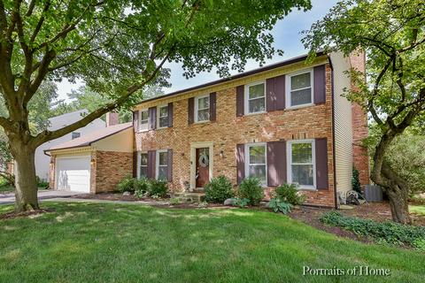 2042 Cromwell Dr, Wheaton, IL 60189 photo 2