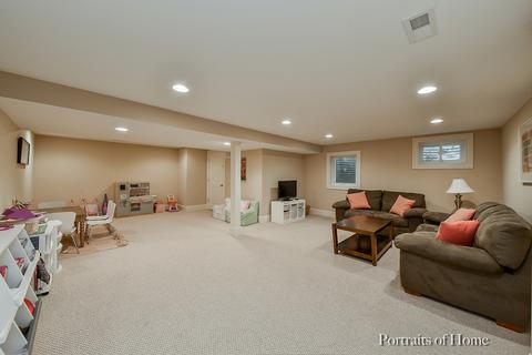 2042 Cromwell Dr, Wheaton, IL 60189 photo 20