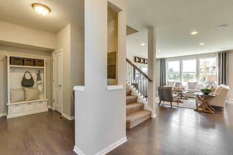 1507 Tail Leaf Ct, Naperville, IL 60563 photo 4