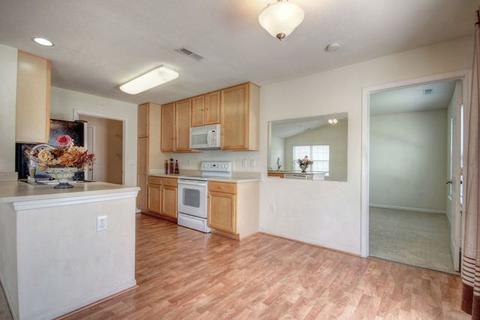 708 Corey Ln, Champaign, IL 61822 photo 20