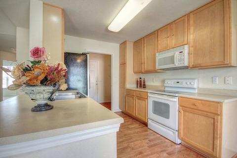 708 Corey Ln, Champaign, IL 61822 photo 18