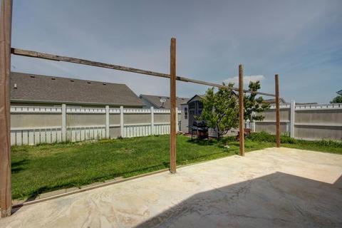 708 Corey Ln, Champaign, IL 61822 photo 6