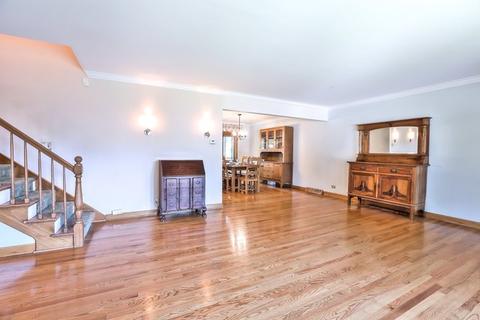 1343 W Meyer Dr, Addison, IL 60101 photo 7