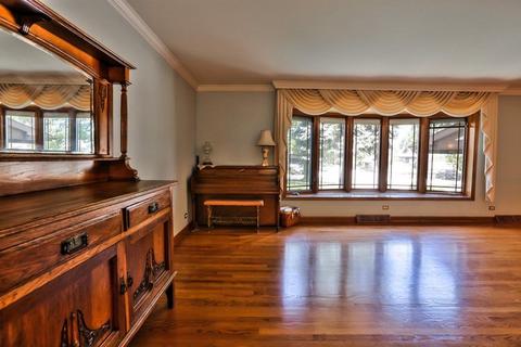 1343 W Meyer Dr, Addison, IL 60101 photo 3