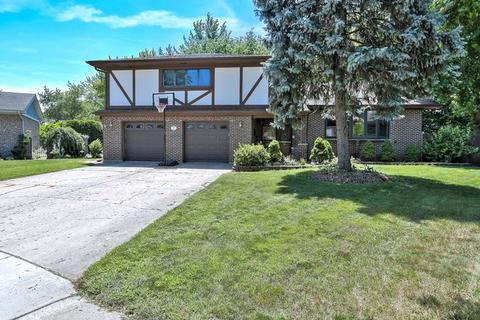 1343 W Meyer Dr, Addison, IL 60101 photo 1