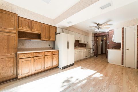 1012 Normal Rd, Dekalb, IL 60115 photo 6