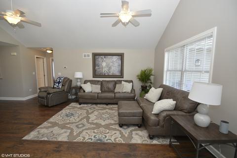 1350 Pheasant Chase Cir, Beecher, IL 60401 photo 2