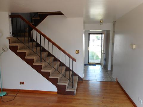 1963 Georgetown Ln, Hoffman Estates, IL 60169 photo 7