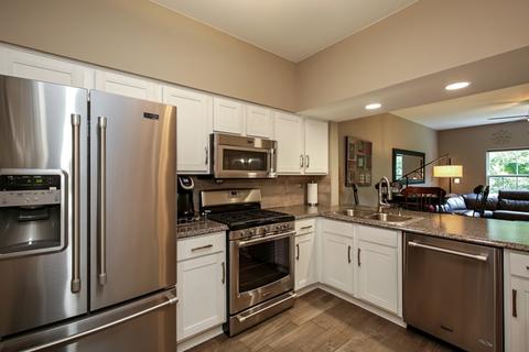 263 Grandview Ct, Algonquin, IL 60102 photo 2