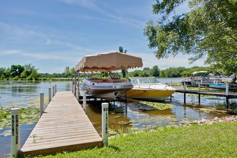 806 Laguna Dr, Mchenry, IL 60051 photo 4