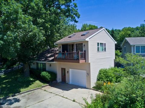 806 Laguna Dr, Mchenry, IL 60051 photo 2