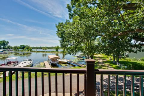 806 Laguna Dr, Mchenry, IL 60051 photo 18