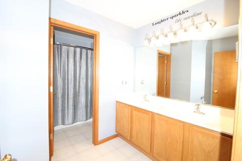 2003 Fairfield Dr, Plainfield, IL 60586 photo 25