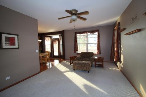 2003 Fairfield Dr, Plainfield, IL 60586 photo 11