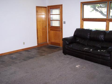 109 E 9th St, Georgetown, IL 61846 photo 9