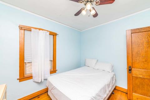6847 30th St, Berwyn, IL 60402 photo 8