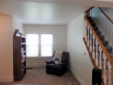541 Oak Ave, Aurora, IL 60506 photo 8