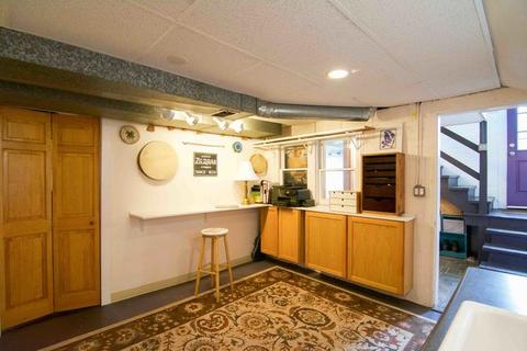 2931 N Gresham Ave, Chicago, IL 60618 photo 25