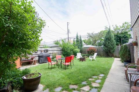 2931 N Gresham Ave, Chicago, IL 60618 photo 30