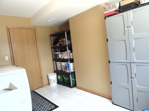 219 E Maxon Ln, Streamwood, IL 60107 photo 21