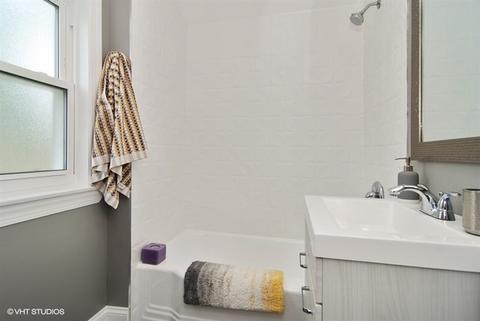 2102 S 19th Ave, Broadview, IL 60155 photo 8