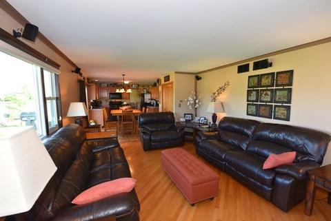 1808 Pebble Beach Dr, Plainfield, IL 60586 photo 8