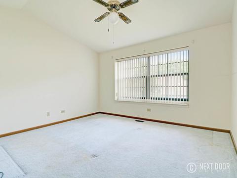 4554 Opal Dr, Hoffman Estates, IL 60192 photo 6