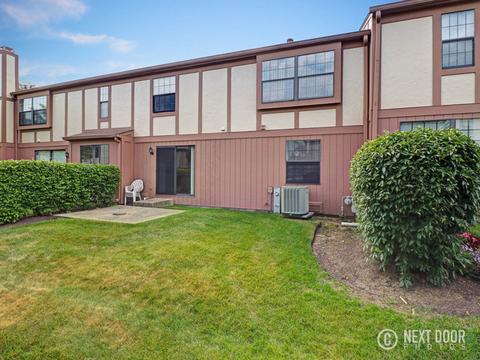4554 Opal Dr, Hoffman Estates, IL 60192 photo 12