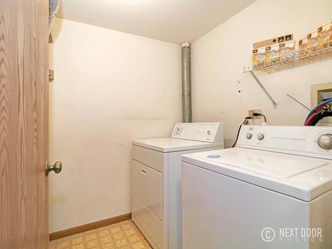 4554 Opal Dr, Hoffman Estates, IL 60192 photo 11