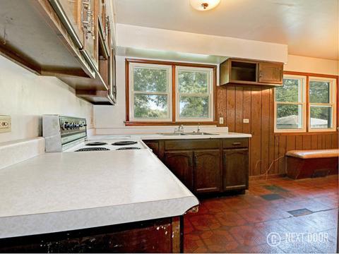 3315 Wallace Ave, Steger, IL 60475 photo 6