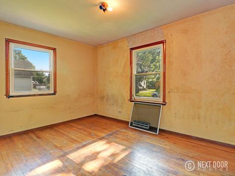 3315 Wallace Ave, Steger, IL 60475 photo 4