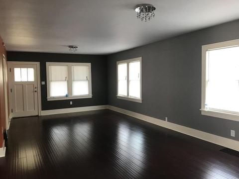 829 E Benton St, Aurora, IL 60505 photo 5