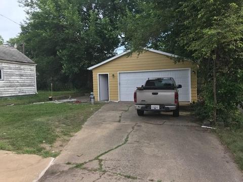 829 E Benton St, Aurora, IL 60505 photo 30