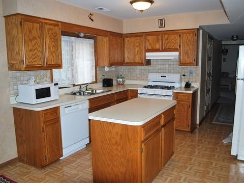 8265 S Roberts Rd, Bridgeview, IL 60455 photo 7