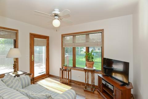 74 W 37th St, Steger, IL 60475 photo 6