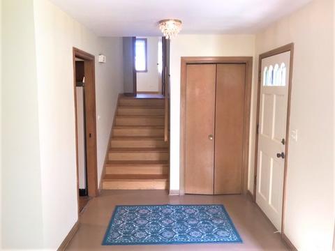 1756 E Tano Ln, Mount Prospect, IL 60056 photo 3