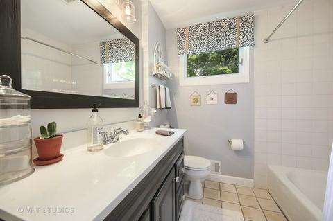 336 Hawthorne Blvd, Wheaton, IL 60187 photo 13
