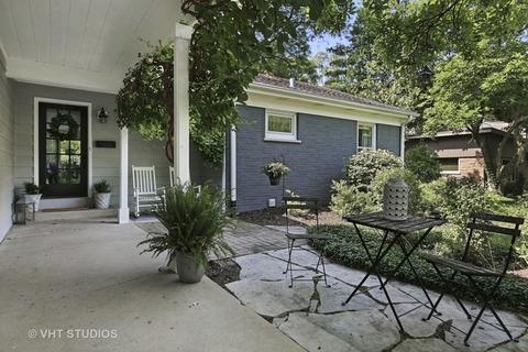 336 Hawthorne Blvd, Wheaton, IL 60187 photo 2