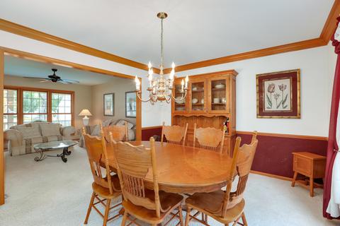 2145 Belvidere Line Dr, Elgin, IL 60123 photo 9