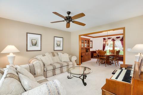 2145 Belvidere Line Dr, Elgin, IL 60123 photo 6