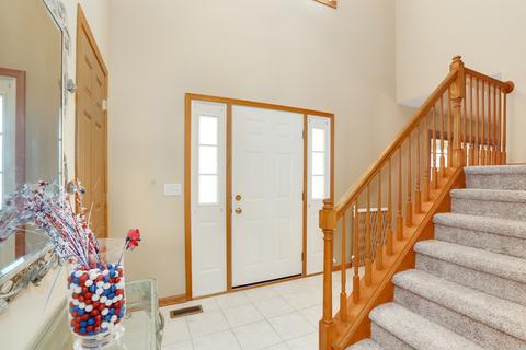 2145 Belvidere Line Dr, Elgin, IL 60123 photo 5