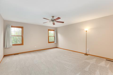 2145 Belvidere Line Dr, Elgin, IL 60123 photo 17
