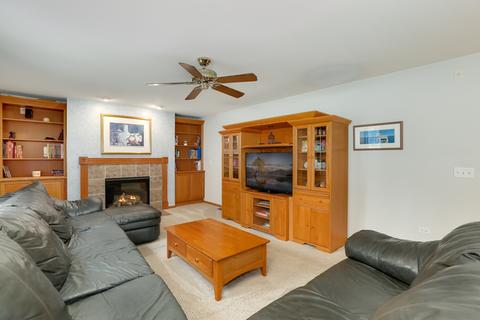 2145 Belvidere Line Dr, Elgin, IL 60123 photo 13