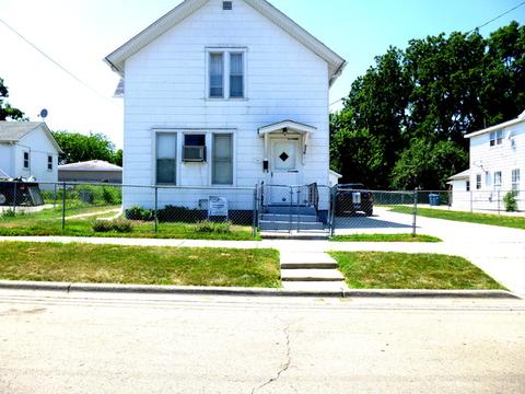 210 N 4th St, Aurora, IL 60505 photo 1
