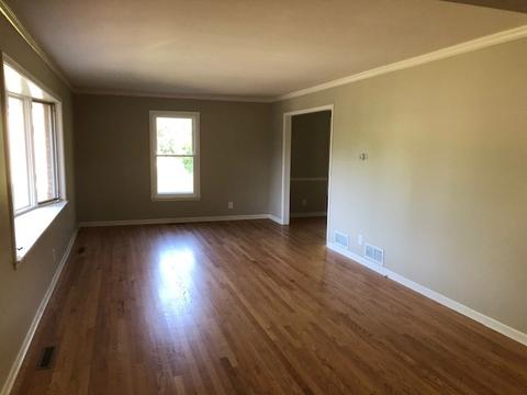 1315 Surrey Ln, Algonquin, IL 60102 photo 3