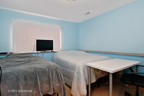 1415 Comanche Dr, Bolingbrook, IL 60490 photo 8