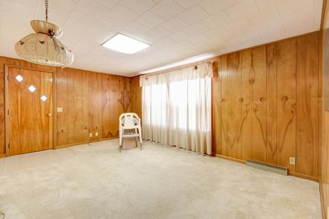 841 E Pells St, Paxton, IL 60957 photo 11